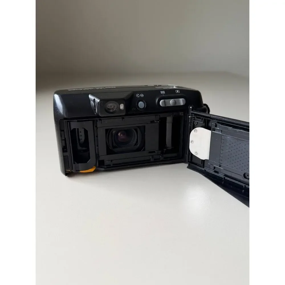 Fuji Discovery 1000 Zoom 35mm Film Camera 35-80mm Zoom Fujifilm 90s Cardia WORKS